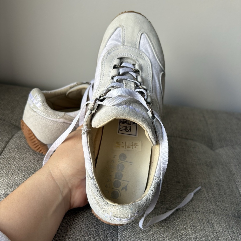 Diadora Heritage 975 Women's Fashion Sneakers Silver/White/Cream Sz7 Eur 38 - Picture 8 of 11
